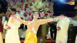 Dukhi Shohday Ghabraye Waday Nee | Mehak Malik | Dance Performance