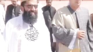 Qari Mehmood Shahaat with Molana AbdulKhabeer Azad SB Badshahi Masjid