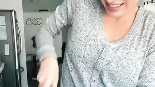 Alavera face pops viral #skincareroutine