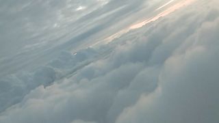 Serasa Berada di atas awan