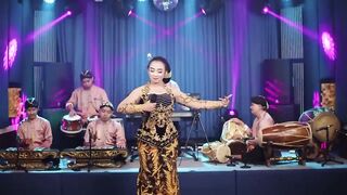 GANG DOLLY || NIKEN SALINDRY || MUSIK JAWA TIMUR.