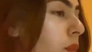 Song lyrics me please help me