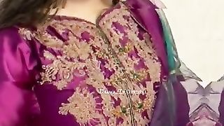 All Pakistani Actress Looking