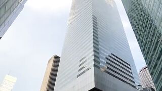 tik tok bangunan yang paling berbahaya di New York