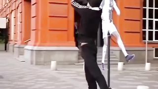 Amazing Head