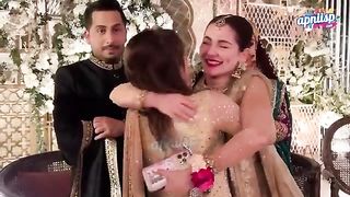 Hania Aamir dance performance | Iqra Aziz, Farhan Saeed, Dananeer, Saboor Aly at #UmerKiDua wedding