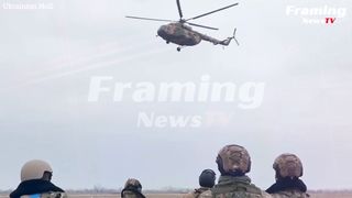 Tentara Ukraina Melakukan Latihan Udara Mengunakan Helikopter Tempur