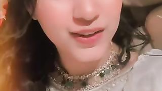 tiktok famous girl whtsapp status video