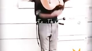 SUNGGUH KREATIF DAN JENIUS