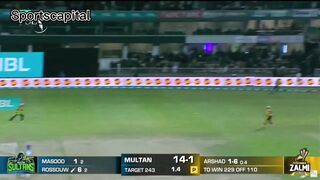 Rossouw incredible batting angaist PZ in PSL8