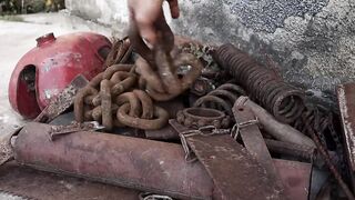 Forging a WAKIZASHI out of Rusted Iron CHAIN