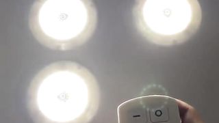 Small led lights with remote