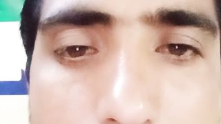 Qutia hotl enjoy.plz like and share