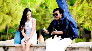 Bagger Singing Prank Amazing Reaction From Cute Girl