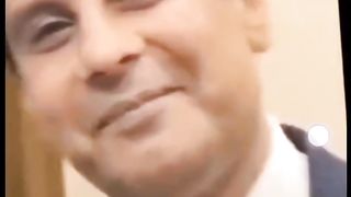 A big hero of Pakistan journalism friends subscribe channel plz
