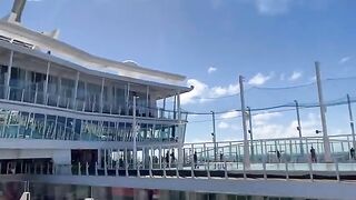 Maior Tecnólogia Marítima Do Mundo