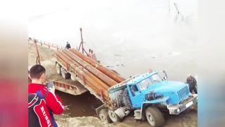 BEST OF DASHCAMS | TOTAL IDIOTS AT WORK 2022 | Bad Day at Work , Idiots at Work & idiots in cars