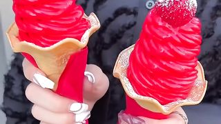 日本一真っ赤ないちごソフト！口紅塗ったくらい口赤くなるけど超おいしかった???? #名古屋グルメ.