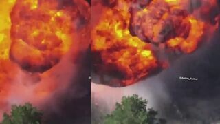 ⁣Ukraine Large blasts erupt when a Russian vehicle carrying ammunition was destroyed
