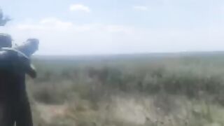 Микола лупить з Джавеліна
