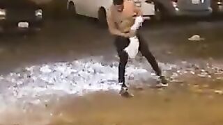 What this guy just did is purely heroic!???? ViralHog#9947Asim#