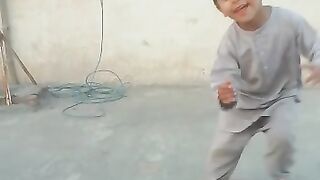 Baby dance