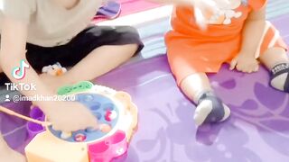Two fighter babies ????