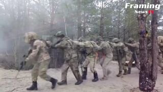 Tentara Ukraina Melakukan Latihan Militer Psikologis Tempur
