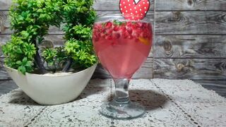Pomegranate mojito recipe