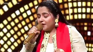 Debosmita performance in Indian idol 13