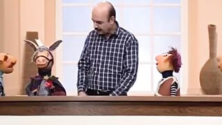 جیگر .با هر ساندویچ یک قوطی سس میخوره????????????