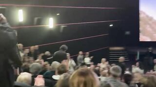 Jean Dujardin, sur les chemins noirs