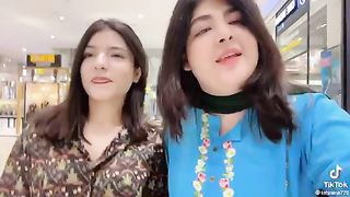 Ak borah ankal tharki mar rha tha #tiktok #trending