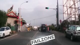 TOTAL IDIOTS IN CARS 2022 _ TOTAL IDIOTS AT WORK 2022, BAD DAY AT WORK _ DANGEROUS FAILS COMPILATION.