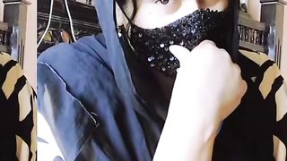 Girl tik tok