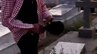 Aaj phir use Milna ko dil kar rha han ...