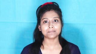 How To Apply Lakme Perfecting Liquid Foundation,