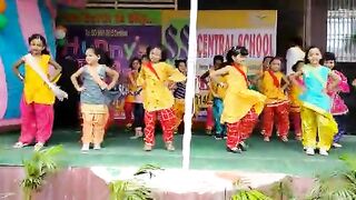 Little Babyes Dance on celebration Indipendence day