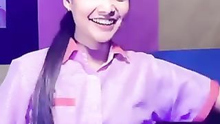 School girl tiktok