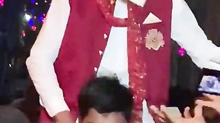 Friend mahndi