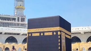 A BEAUTIFUL SCENE OF MAKKAH SHARIF