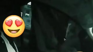 IK at car