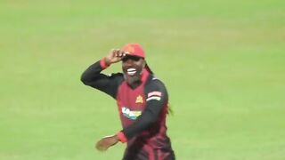 Universe Boss Chris Gayle's funny dance during a match###