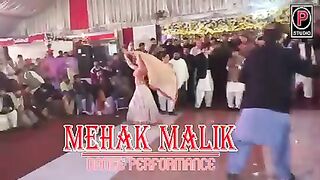 Piplan Di Chan Wey ! Mehak MAlik 2023 ! New DAnce Performance ! Gujrat Show ! Punjab Studio official