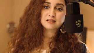 کوئی فریاد تیرےدل میں دبی ہو جیسے