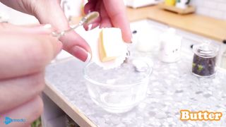 Miniature Fruit Cupcake