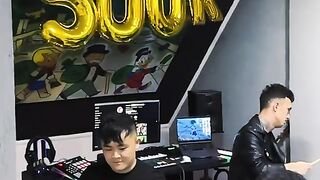 Please watch video so funny???????????????????????????????????? 4