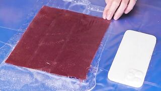 Homemade epoxy resin and jeans case for your smartphone