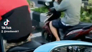 Mobil Terbakar