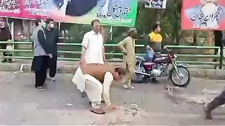 Arshad shaheed namaz janaza,Funny video, Funny videos, zaman park situtation, zaman park, imran khan, police operation at zaman park 3